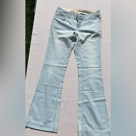 Women’s Buffalo Flare Jeans - Picture 2 of 6